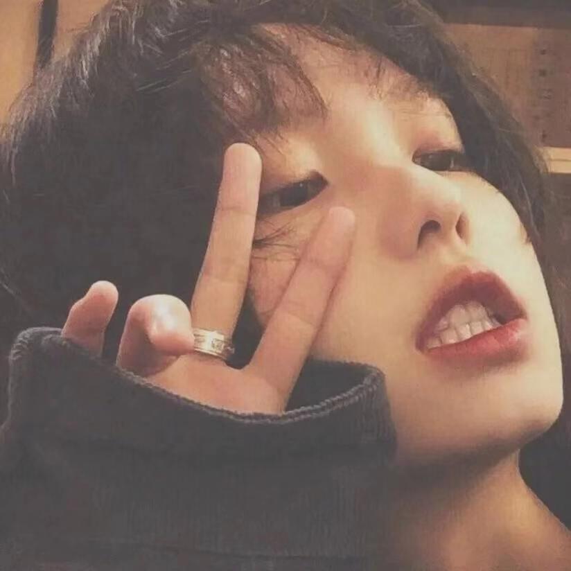 用户头像-李拜六