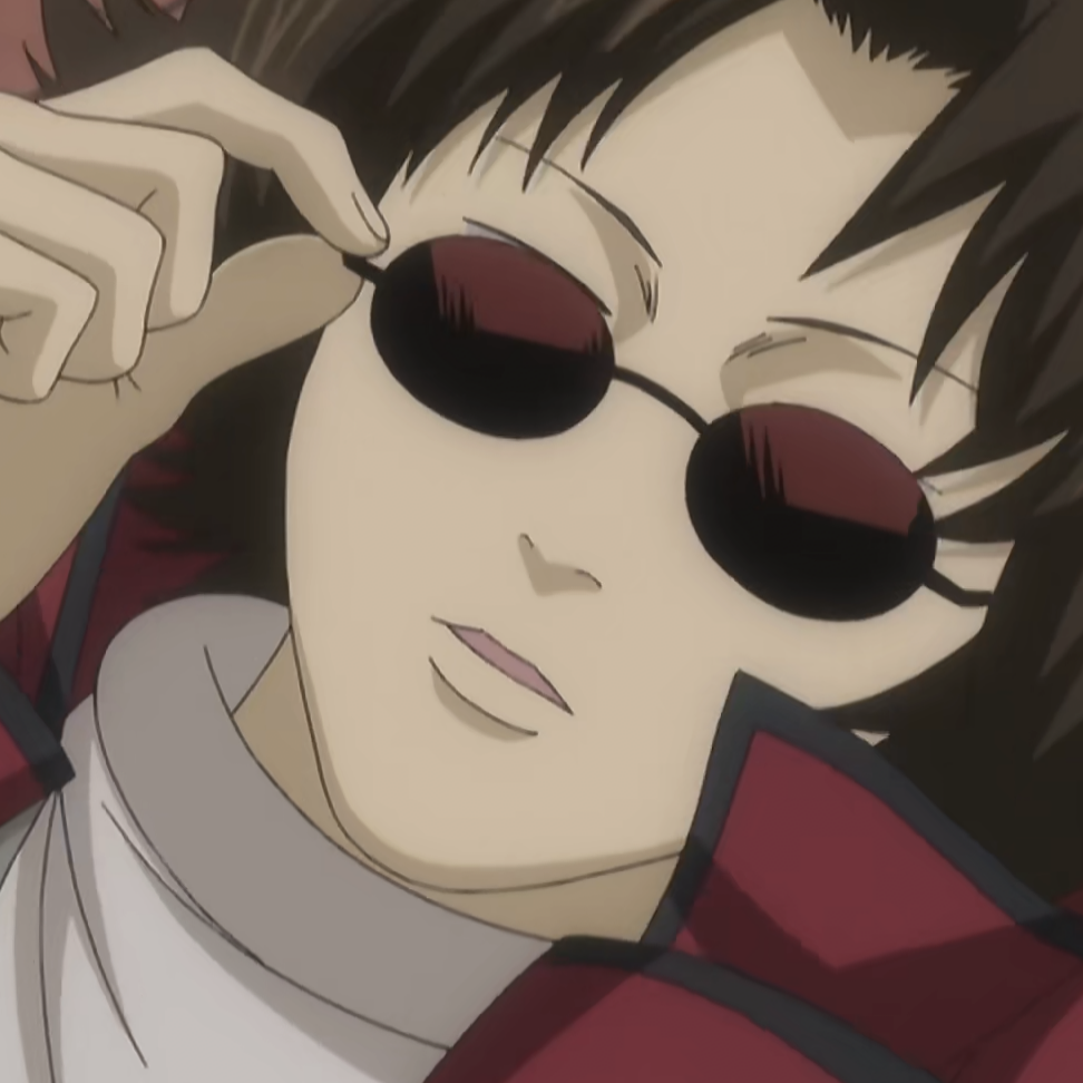 用户头像-侧笑六史人