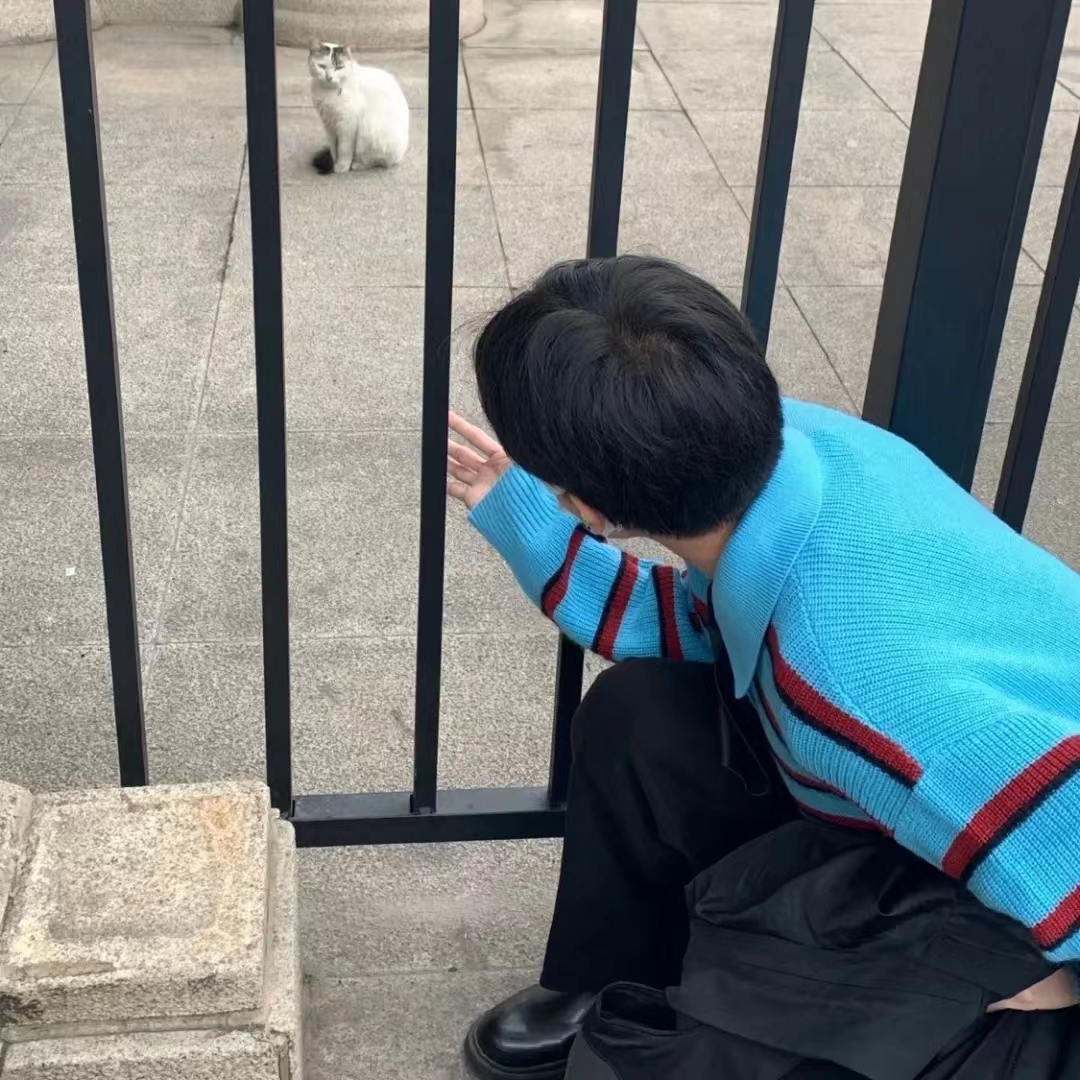 用户头像-幕后煮屎者